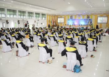 USI Pematangsiantar Gelar Wisuda.