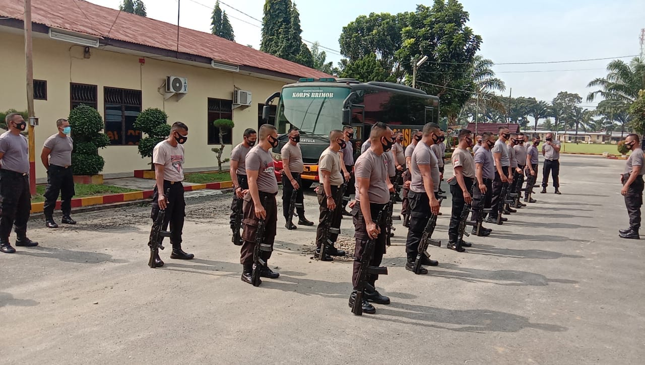 Personil Batalyon B Pelopor Sat Brimob Polda Sumut Ikuti Pembinaan ...