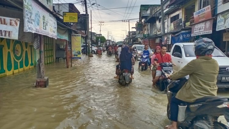 Salah satu titik banjir di Serdang Bedagai.