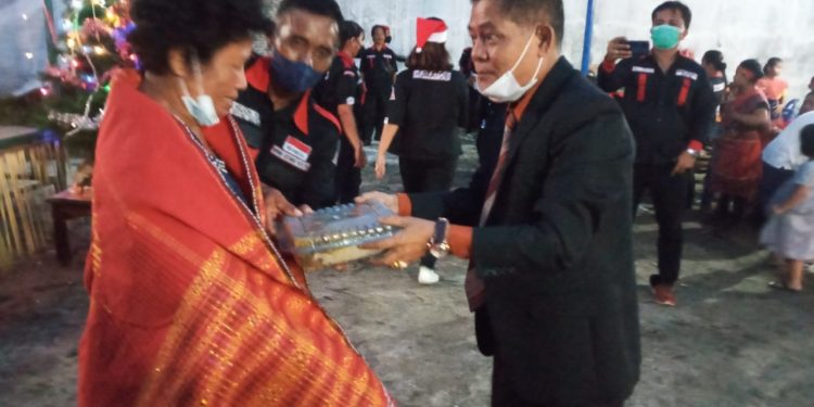 Ketua DPD Humatob Simalungun Pardomuan Nauli Simanjuntak dalam acara Natal di Perdagangan