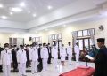 Bupati Toba Poltak Sitorus saat mengambil Sumpah dan Melantik Pejabat di Lingkungan Pemerintahan Kabupaten Toba (f:ist/konstruktif)