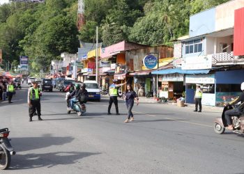 Kegiatan Rutin Yang Ditingkatkan (KRYD) di Kota Wisata Parapat (f:ist/konstruktif)