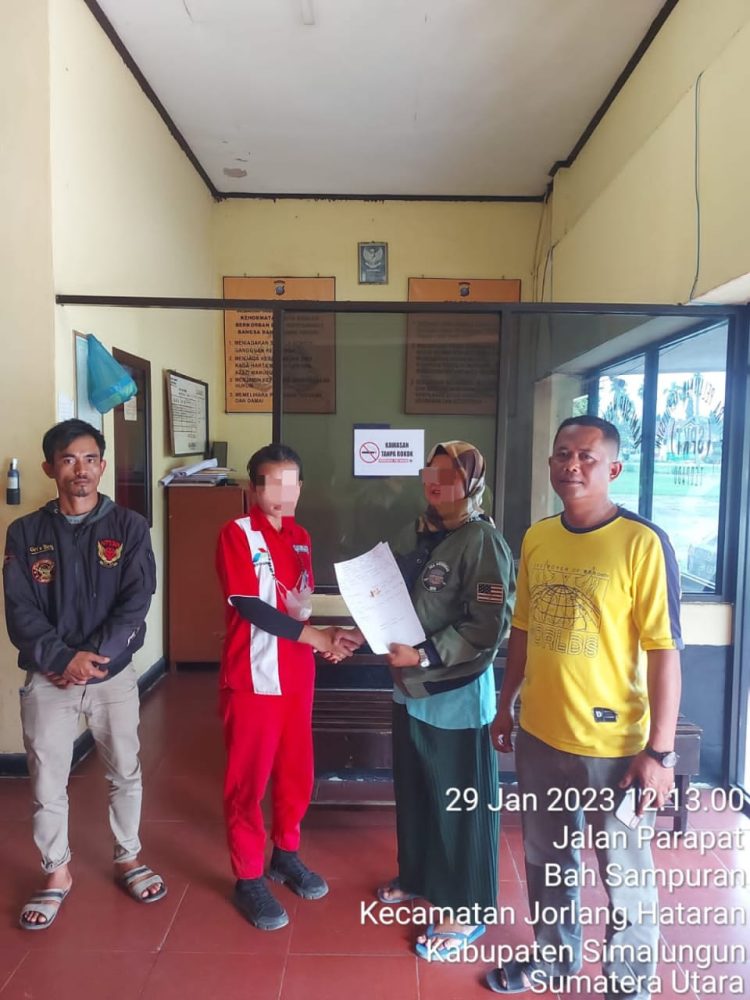 Perkelahian di SPBU Balata Kecamatan Jorlang Hataran, Kabupaten Simalungun (f:ist/konstruktif)