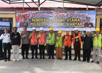 Peletakan Baru Pertama Renovasi Gedung Utama Polres Pematang Siantar (f:ist/konstruktif)